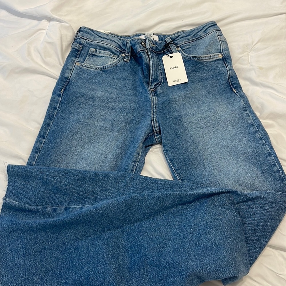 Forever 21 Flare Midrise Jean Slim Fit